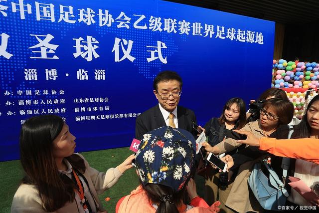 米奇：昨晚有些三分球投得太仓促 我们本应该更多地去冲击篮筐